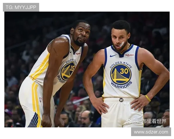 里弗斯:库里比KD詹姆斯更受欢迎 里弗斯:库里比KD詹姆斯更受欢迎